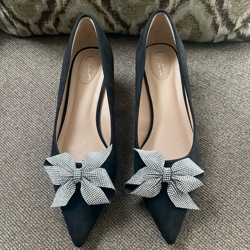 Women’s Comfort EST. 1946 Rhinestone Bow Dress Shoe Heels Size 10 ~ Black/Silver